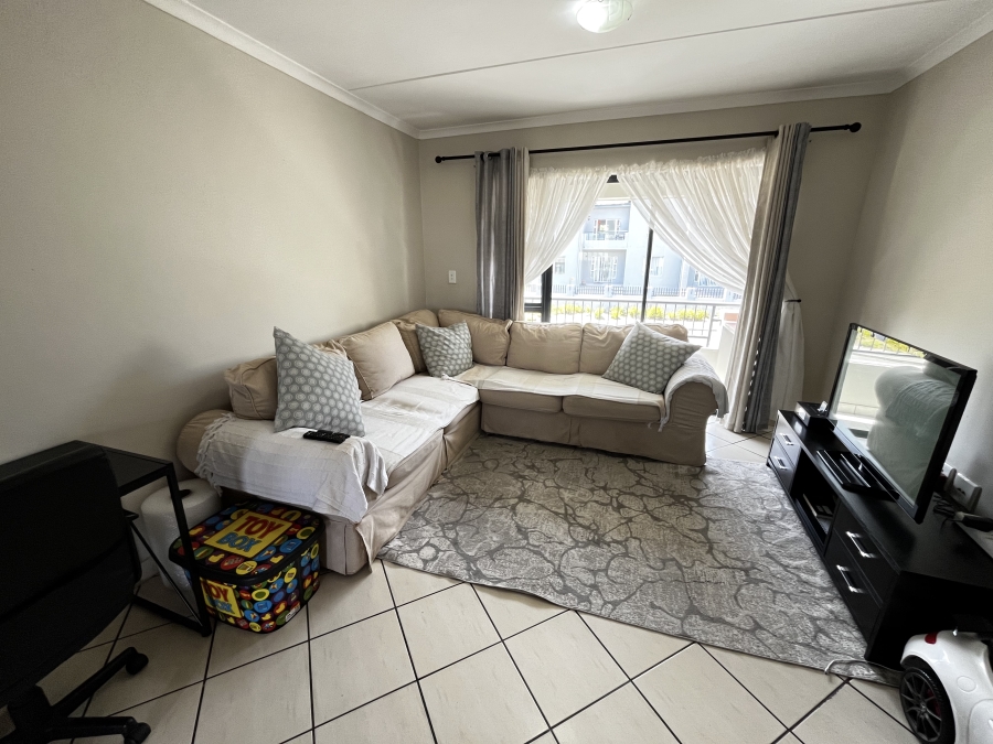 To Let 2 Bedroom Property for Rent in Burgundy Estate Western Cape